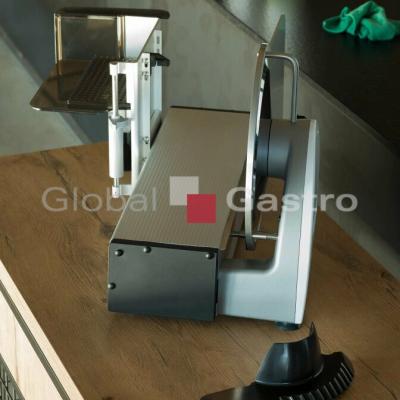 Nářezový stroj GRAEF CONCEPT 25 (CERA3) 230V Červený | GRAEF 116210151C